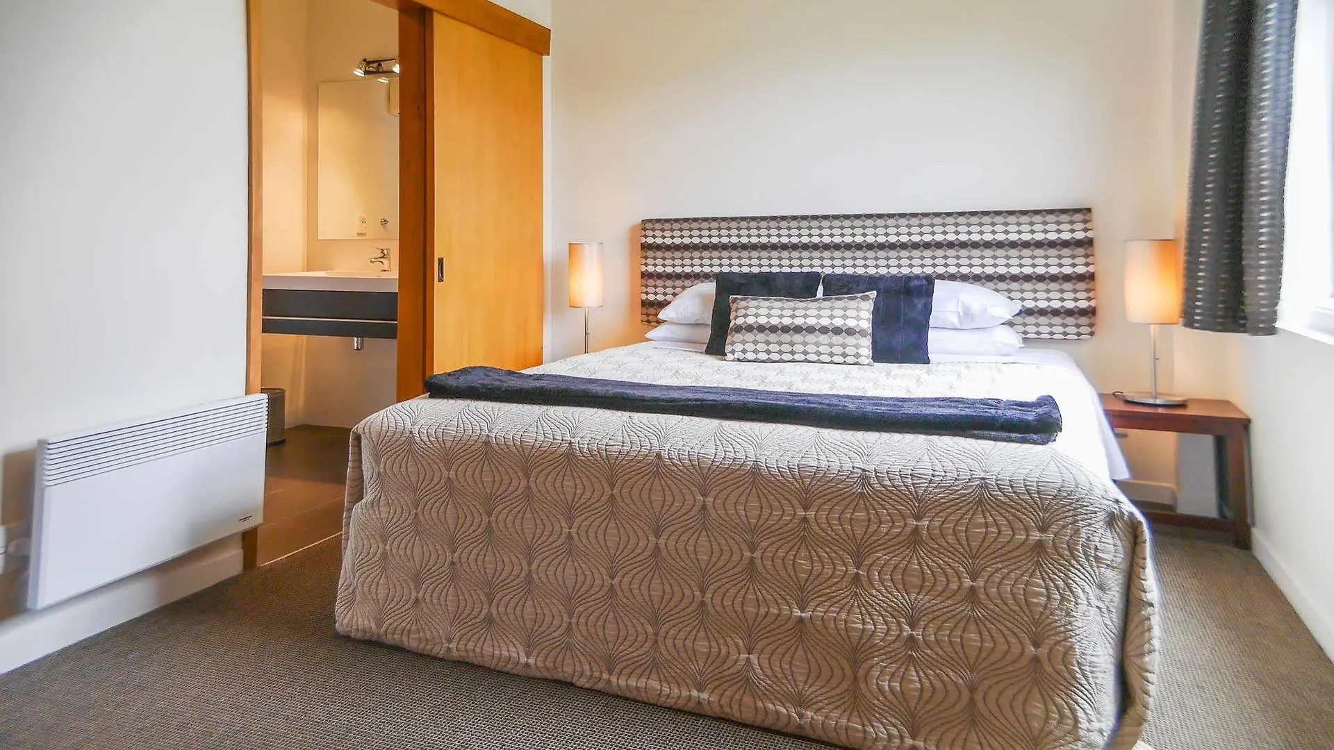 Hotel Carlton Mill Christchurch Motel