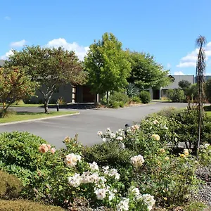 ***** Resort Vintners Retreat New Zealand